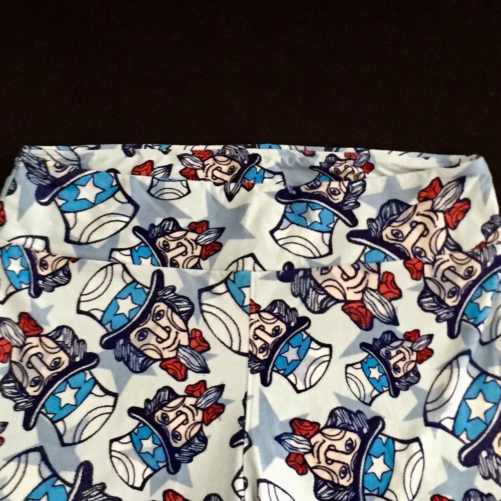LULAROE Leggings. Turquoise. Sz Tall & Curvy EUC - Picture 3 of 4